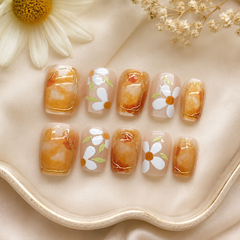 Autumn Daisy Press On Nails | Caramel Floral Short Square Nails