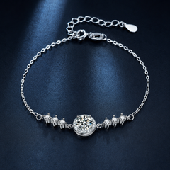 Moissanite Tennis Bracelet | Round Cut Luxury Bracelet for Women | AMBERÉA Fine Jewelry