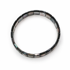 AMBERÉA Natural Black Mother of Pearl Bracelet | Elegant Shell Stretch Bracelet