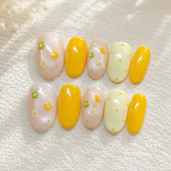 Lemon Daisy Press On Nails | Handmade Yellow Floral Gel Nails