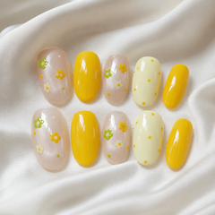 Lemon Daisy Press On Nails | Handmade Yellow Floral Gel Nails
