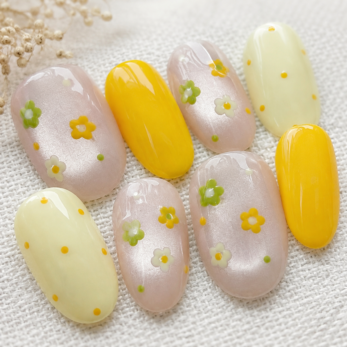 Lemon Daisy Press On Nails | Handmade Yellow Floral Gel Nails