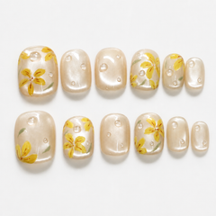 Ivory Floral Press On Nails | Yellow Flower Handmade Gel Nails – AMBERÉA