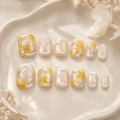 Ivory Floral Press On Nails | Yellow Flower Handmade Gel Nails – AMBERÉA