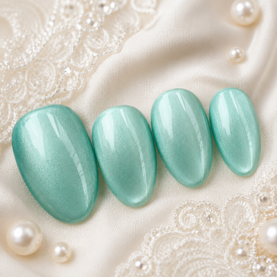 Aqua Mint Cat-Eye Press-On Nails