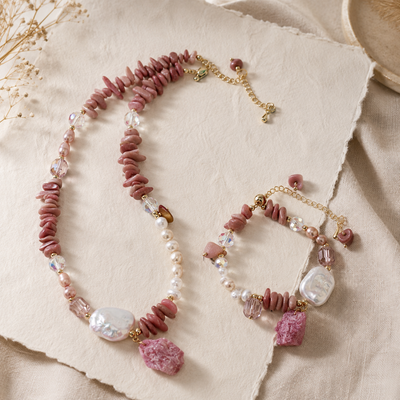 Rose Garden Stone & Pearl Set